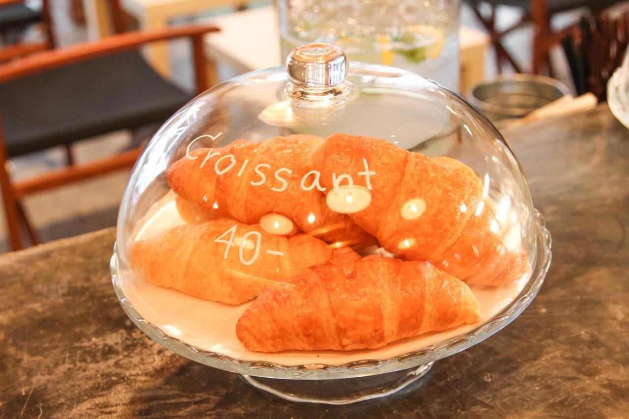 Thonglor Travellers Hostel And Cafe Bangkok Exteriér fotografie